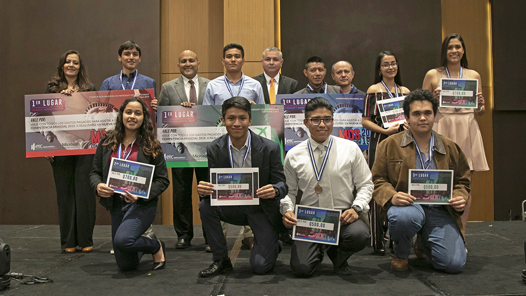 Estudiantes representarán a Guatemala en la Competencia Mundial de Microsoft